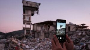 تشخیص زلزله با موبایل ممکن شد + عکس