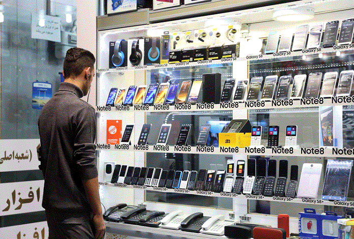 افزایش عجیب قیمت این گوشی‌ها در بازار تهران! + عکس